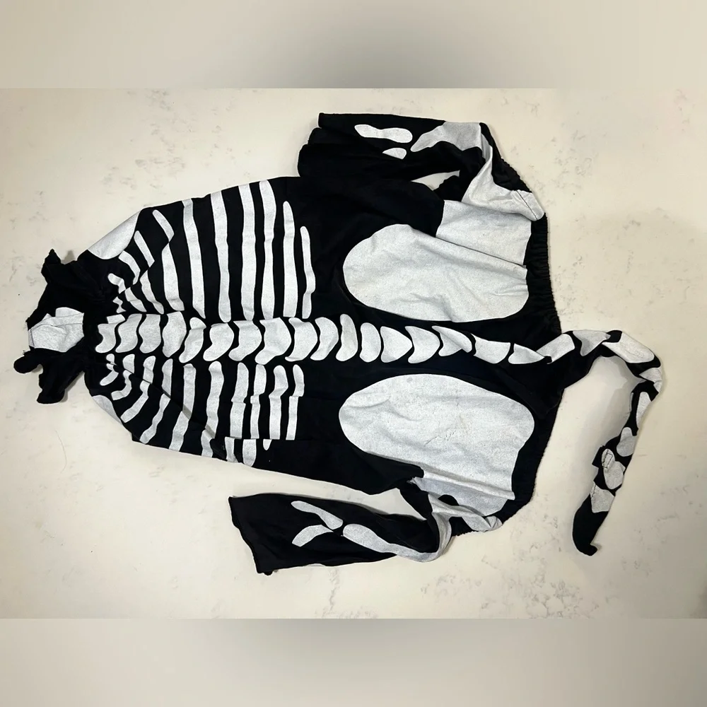 Spooky Skeleton Dog Costume - Black and White